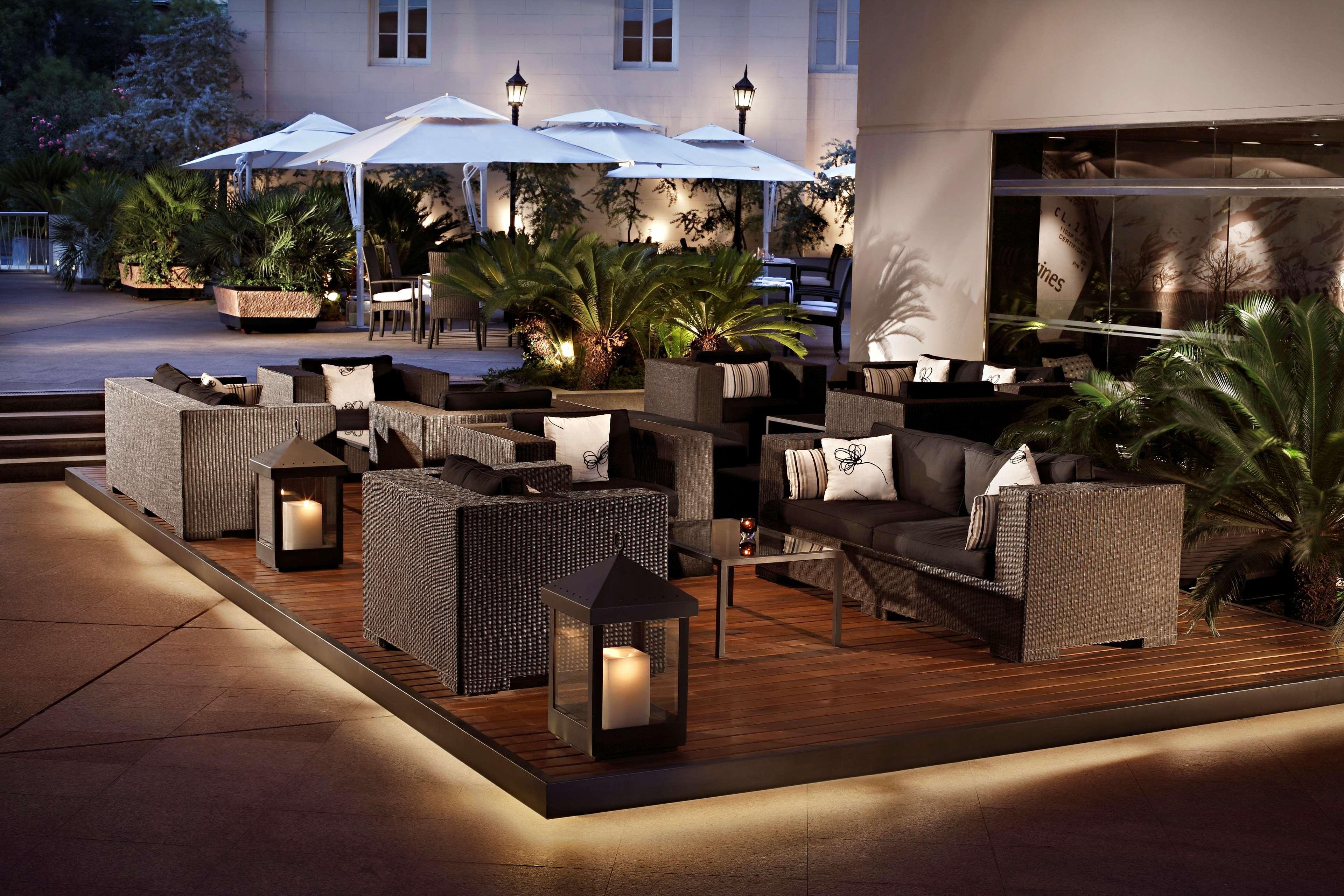 Park Hyatt Mendoza Hotel, Casino&Spa Bagian luar foto The hotel's courtyard