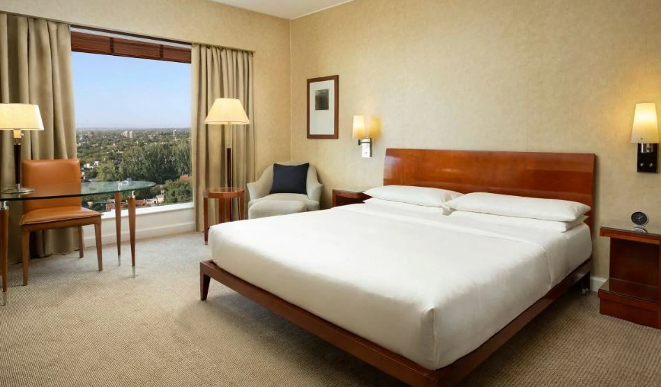Park Hyatt Mendoza Hotel, Casino&Spa Bagian luar foto A room at the Taj Bengal